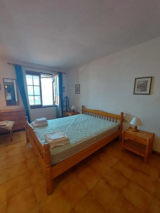 Incredible View, 2 Rooms Los Gigantes Acantilado de los Gigantes 0*,  Spagna